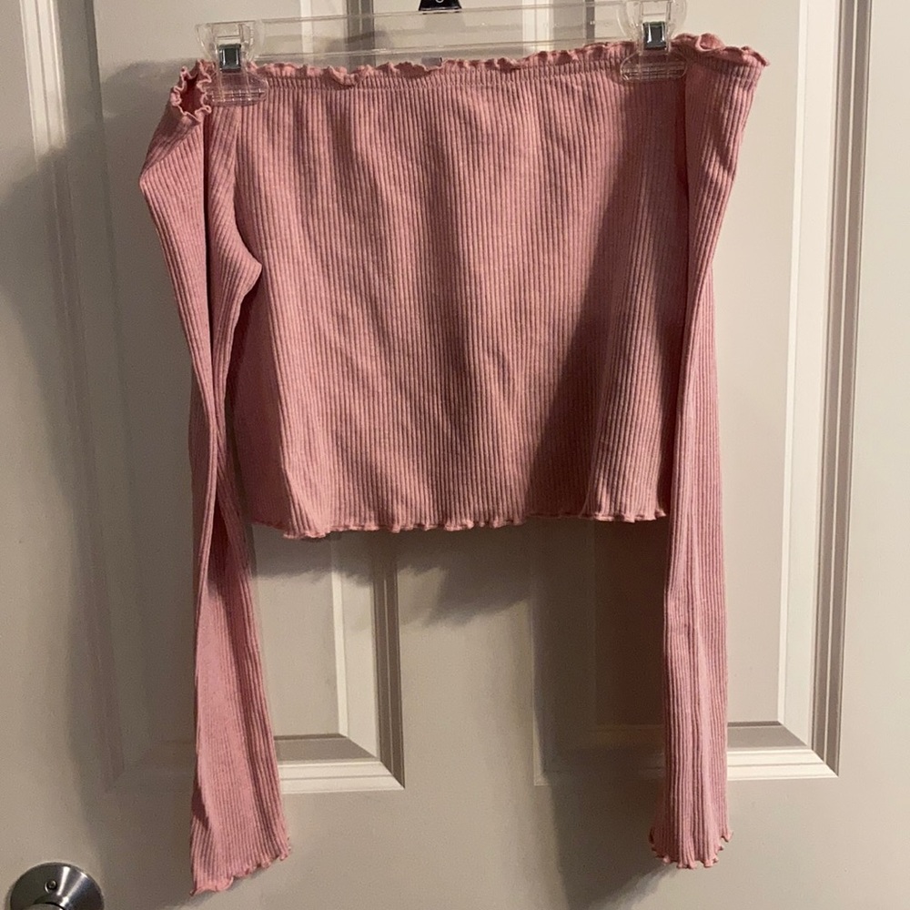 Size Medium Pink H&M Off the Shoulder Crop Top